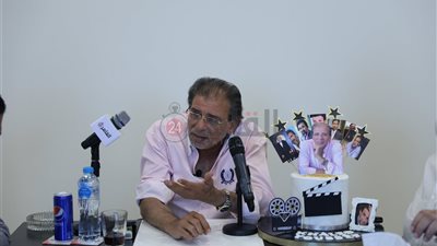 خالد يوسف: أبحث عن فتاة مصرية تجيد الفرنسية لتشارك في فيلمي الجديد