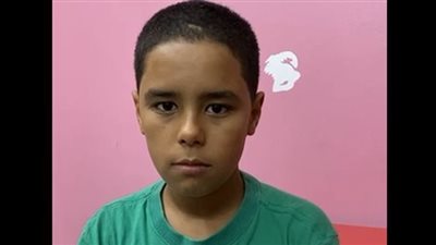 حكاية الطفل بدر.. عاش أول 3 سنوات من عمره في السجن وأجبره والده على التسول 