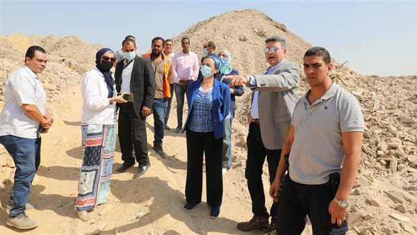 وزيرة البيئة ورئيس