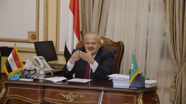 رئيس جامعة القاهرة