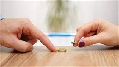 حكم إقامة المطلقة مع طليقها في نفس المنزل.. الإفتاء توضح