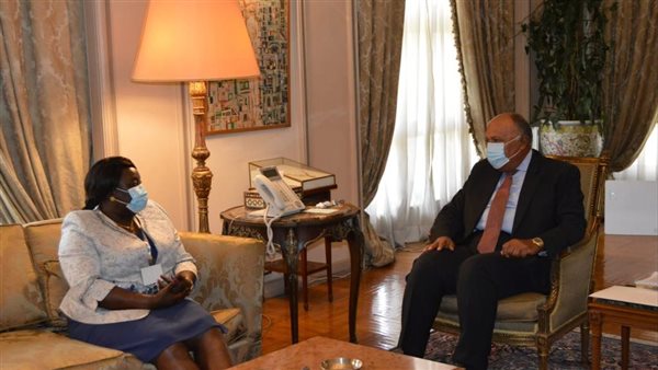 شكري ووزيرة خارجية