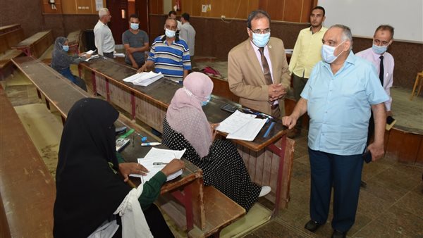 القائم بعمل رئيس