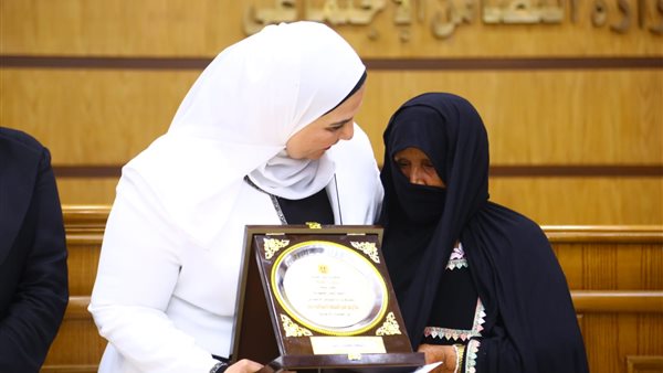 تكريم أسر شهداء العمليات