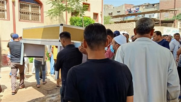 جنازة الفلاح الفصيح