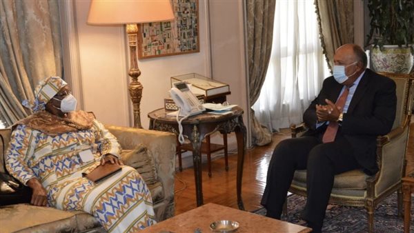 وزير الخارجية ونظيرته