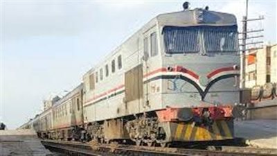 تحولت جثته إلى أشلاء.. مصرع مسن صدمه قطار أثناء عبوره شريط السكة الحديد ببني سويف