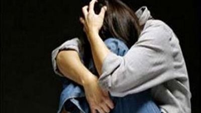 هددني بالفضيحة.. مسن يعاشر ابنة أخيه وتحمل منه سفاحا بالجيزة | خاص