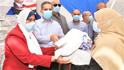 الكشف على 1181 مواطنًا وتقديم مساعدات لـ 200 أسرة ضمن حياة كريمة بالغربية