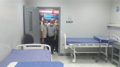 استعدادًا للموجة الرابعة لكورونا.. تجهيز 23 سريرًا للعزل بمستشفى قوص بعد تطويره