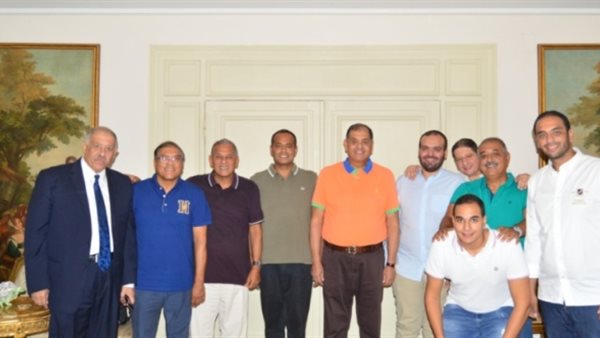 عائلة السادات أحد