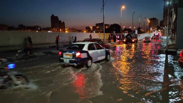 غرق شوارع طنطا نتيجة