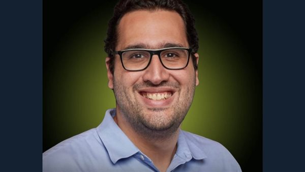 يوسف سالم المدير