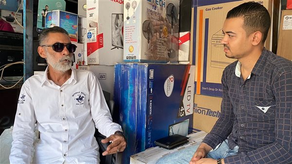 محرر القاهرة 24 وصديق