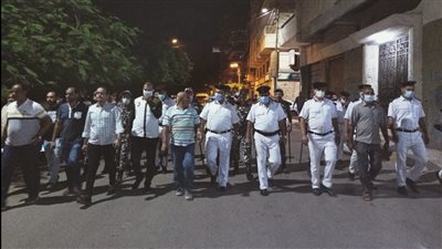 ضبط وتحرير 445 مخالفة بحملة إشغالات ليلية بكفر الشيخ| صور 