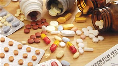 بعد رصد أدوية مغشوشة بالصيدليات.. كيف يتم تهريب المنتجات الطبية المجهولة للأسواق؟