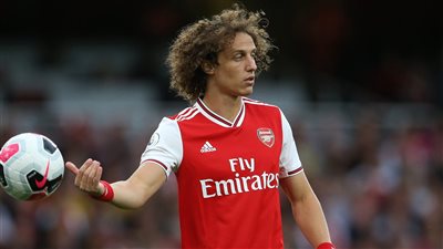 ديفيد لويز يتوصل إلى اتفاق مع فلامينجو البرازيلي بعقد حتى عام 2022