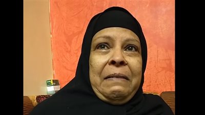 عجوز تستغيث من بطش زوجات أولادها المسجونين: نفسي حتى واحد يخرج ويقعد معايا قبل ما أموت 