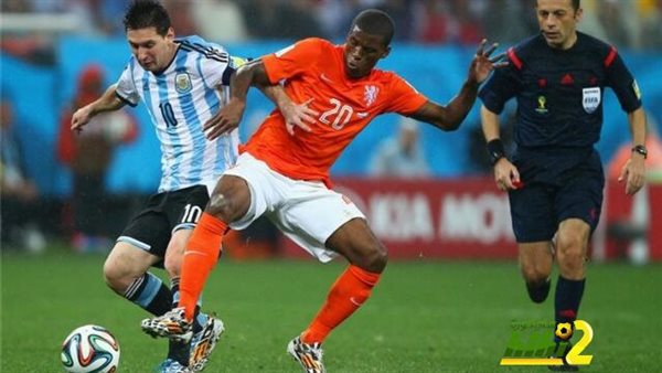 فينالدوم وميسي