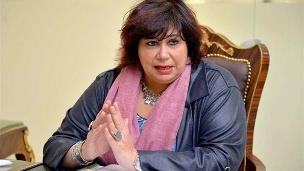 وزيرة الثقافة إيناس