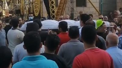 تشييع جثمان طالب دفعه بلطجي من القطار خلال محاولة سرقة هاتفه بـ الغربية