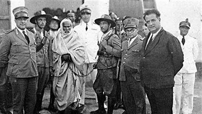 عمر المختار.. مسيرة شيخ المجاهدين الذي أعدمه الطليان وخذله العثمانيون