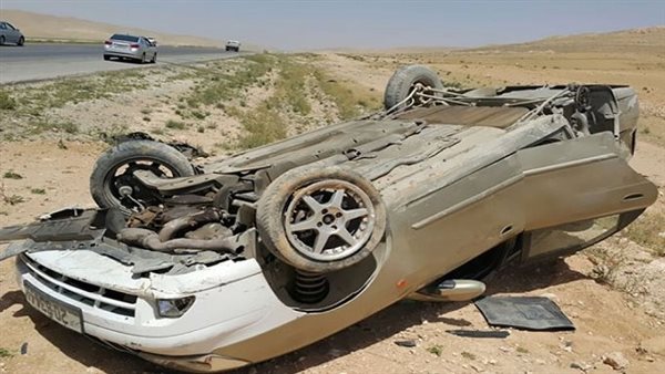 انقلاب سيارة ملاكي