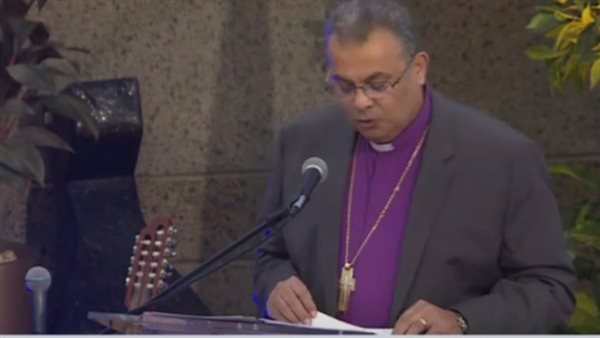  القس أندريه زكي