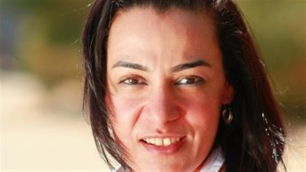 الفنانة إيمان خيري