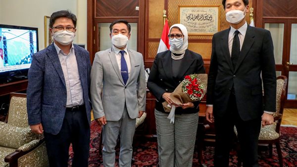 وزيرة الصحة تستقبل