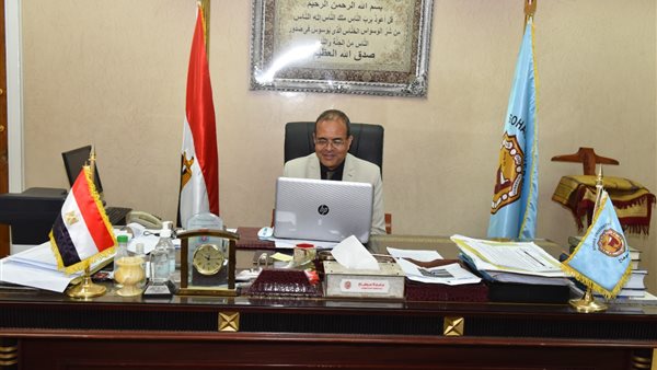 مشاركة رئيس جامعة