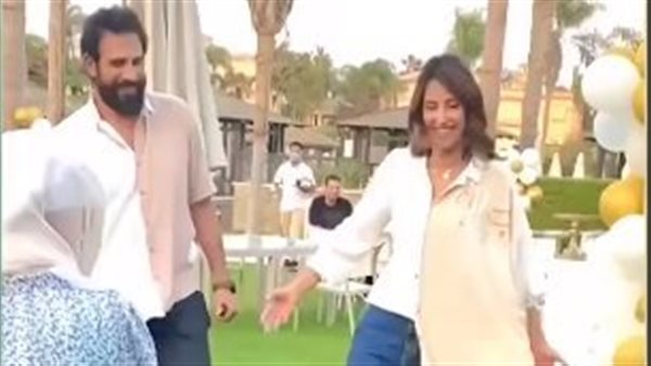 حنان مطاوع تغني لابنتها