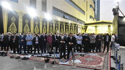 بث مباشر | عزاء الحاج محمود العربي يتحول إلى مظاهرة في وداع شهبندر التجار