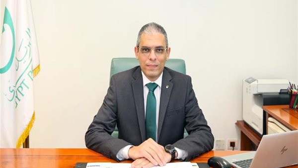 أحمد منصور أمين عام