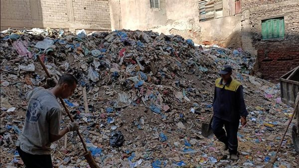 رفع 590 طن قمامة