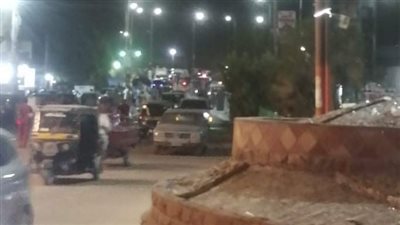 مصرع شخص وإصابة اثنين إثر انقلاب توك توك بكوم أمبو