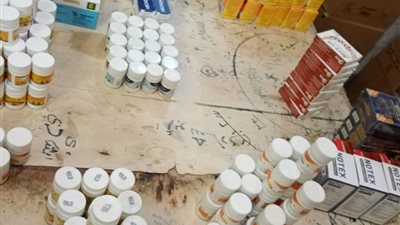 تحرير 54 مخالفة متنوعة خلال حملات مكثفة على الصيدليات ومخازن الدواء بقنا