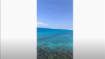 جمال الطبيعة.. شواطئ مطروح العام تشهد إقبالا من المصطافين