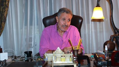 لا وجه لإقامة الدعوى.. نجاد البرعي يحصل على شهادة براءة في قضية التمويل الأجنبي