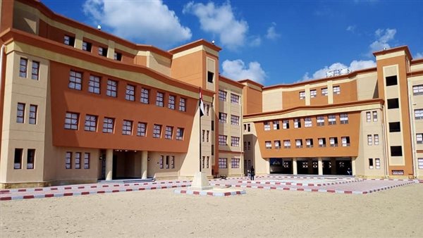 إحدى المدارس