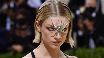 كيم كارداشيان ليست الوحيدة.. أغرب إطلالات حفلة ميت جالا