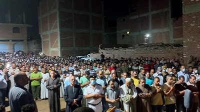 وسط زغاريد النساء.. تشييع جثمان الشهيد محمد صلاح الغندور في جنازة عسكرية ببنها | صور