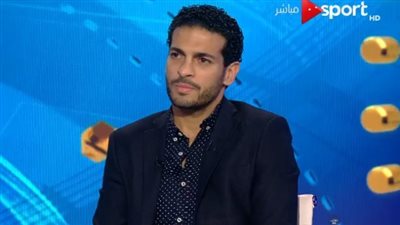 هاني سعيد: لا صحة لرحيل شريف إكرامي.. ودوره كبير داخل الملعب وخارجه