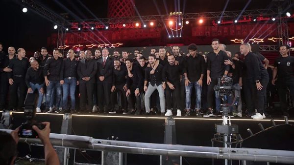 لاعبو الأهلي على