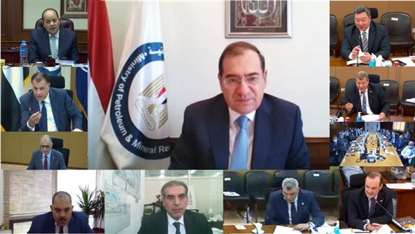 وزير البترول خلال