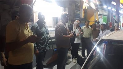 غلق سوبر ماركت بالمنوفية بعد تسمم 4 حالات ونقلهم للمستشفى | صور