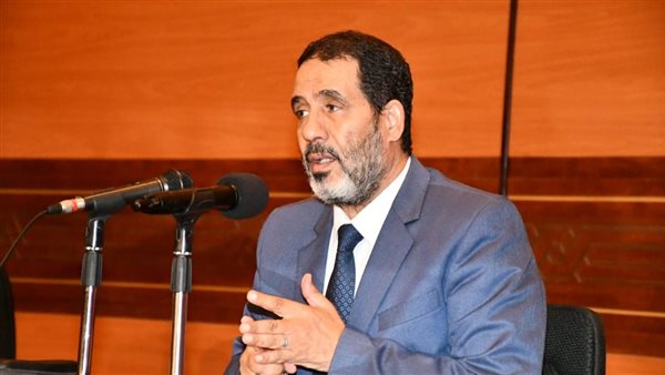 الدكتور أحمد حسن