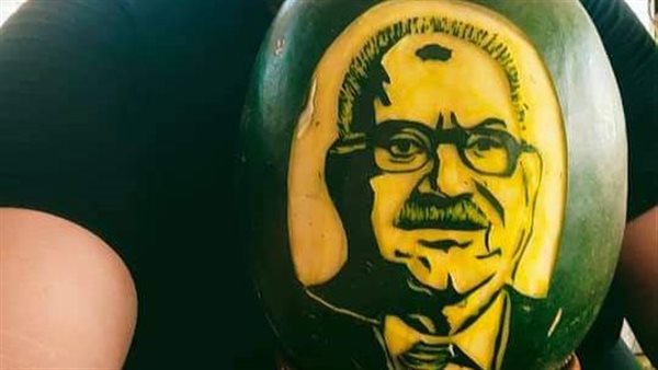 الراحل محمود العربي