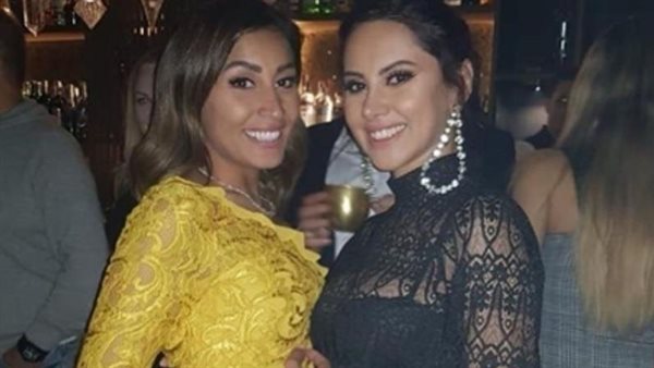 دينا الشربيني وياسمين