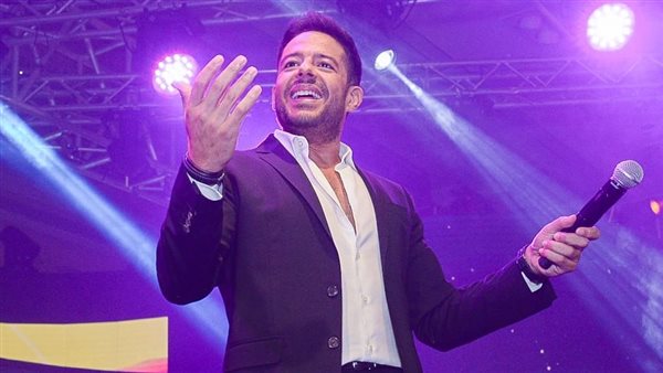  المطرب محمد حماقي